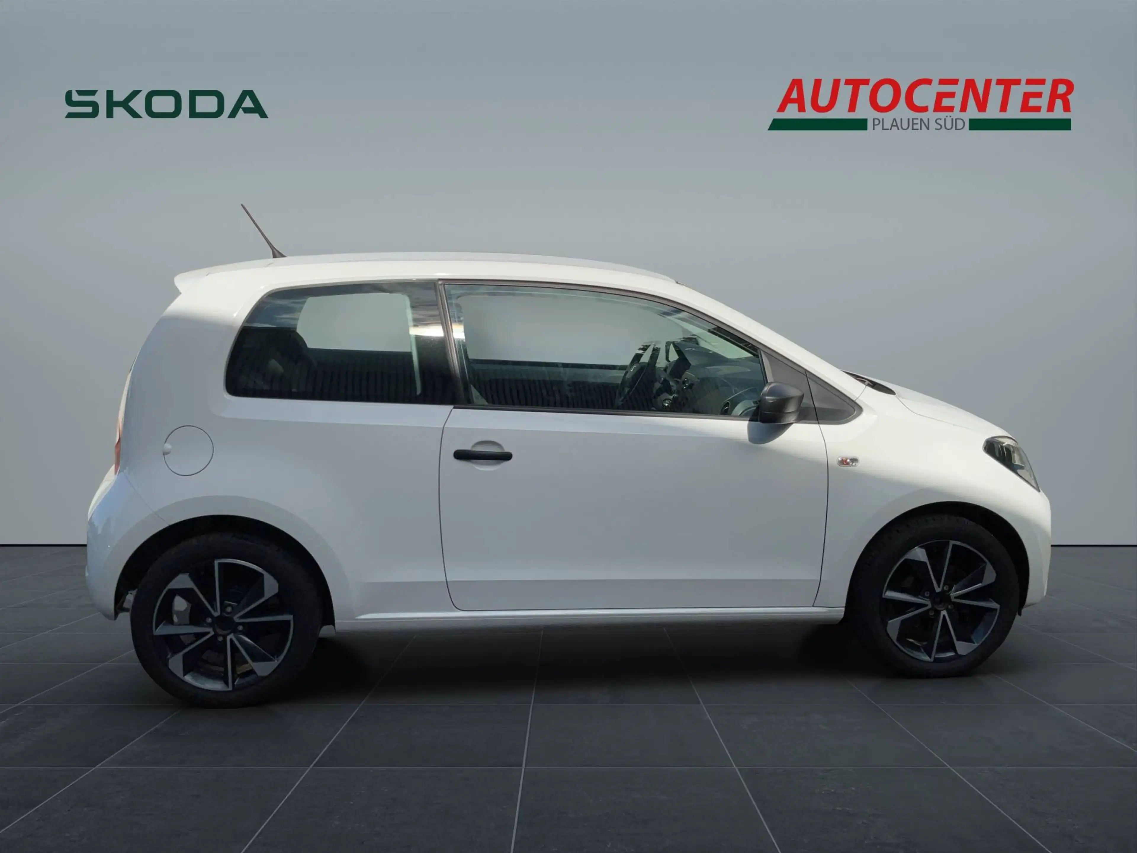 SEAT Mii Reference 1.0MPI 44kW — photo 6