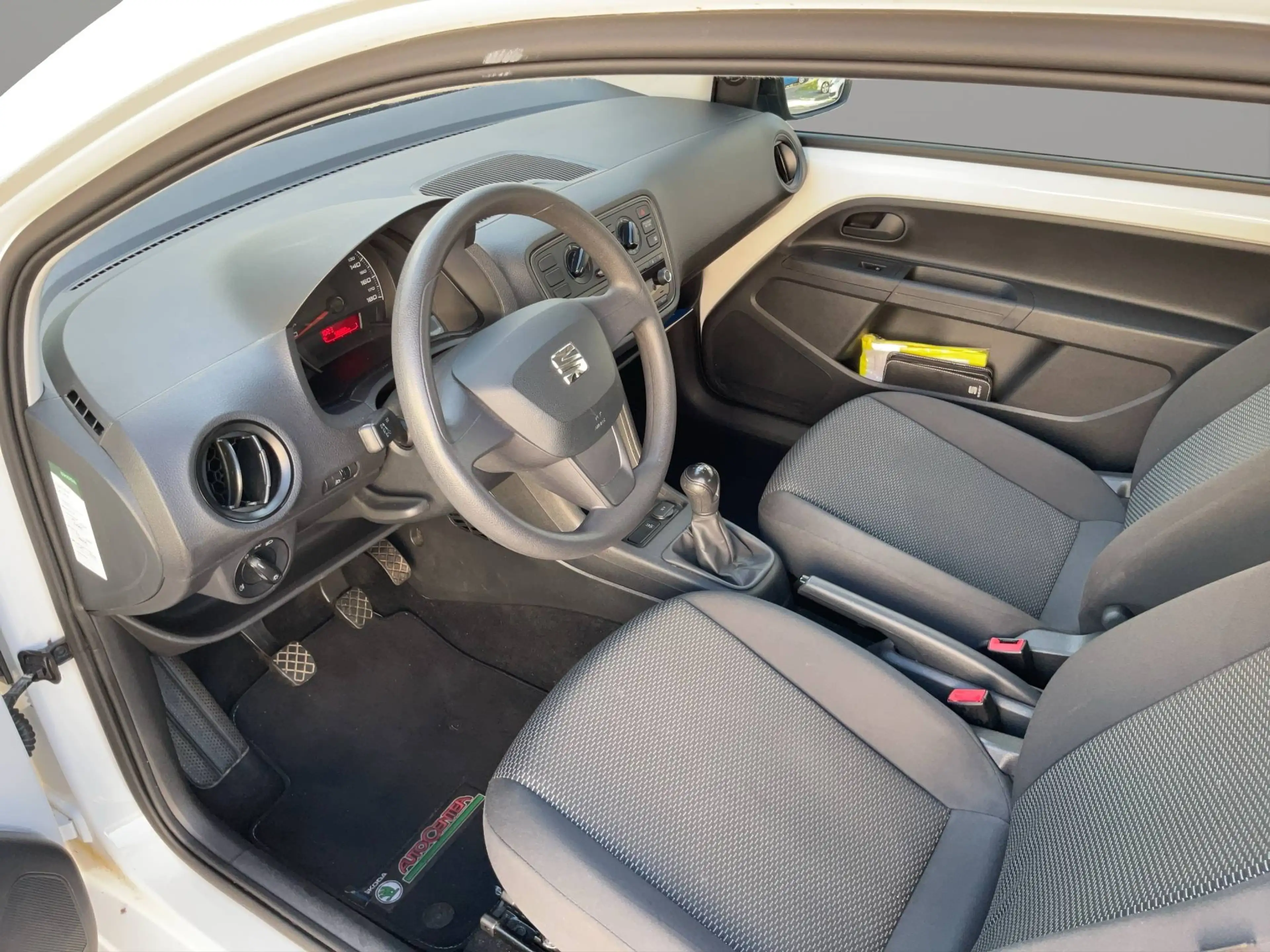 SEAT Mii Reference 1.0MPI 44kW — photo 10