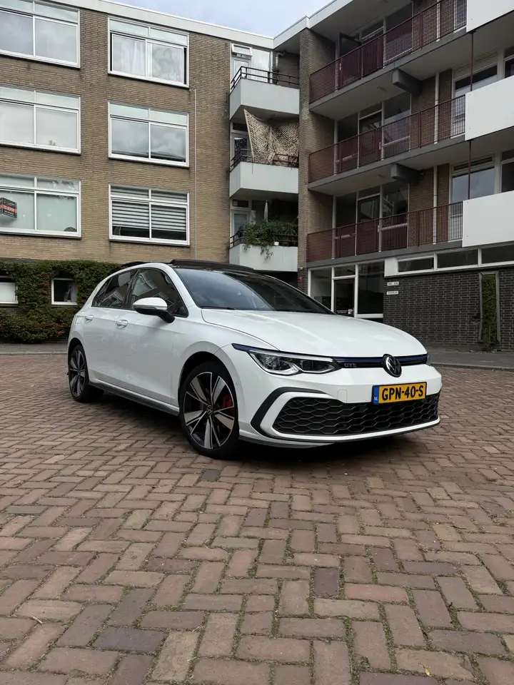 Volkswagen Golf GTE