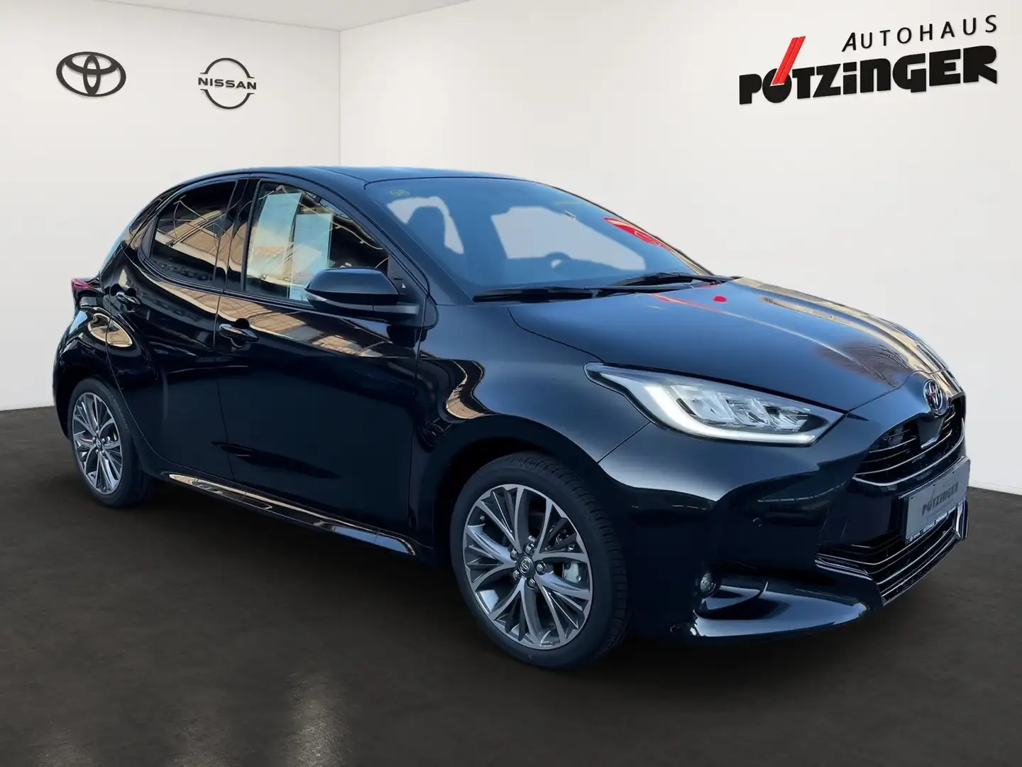 Toyota Yaris 1.5 Hybrid Style,Carplay,LED,DAB,Kamera Schwarz - 2