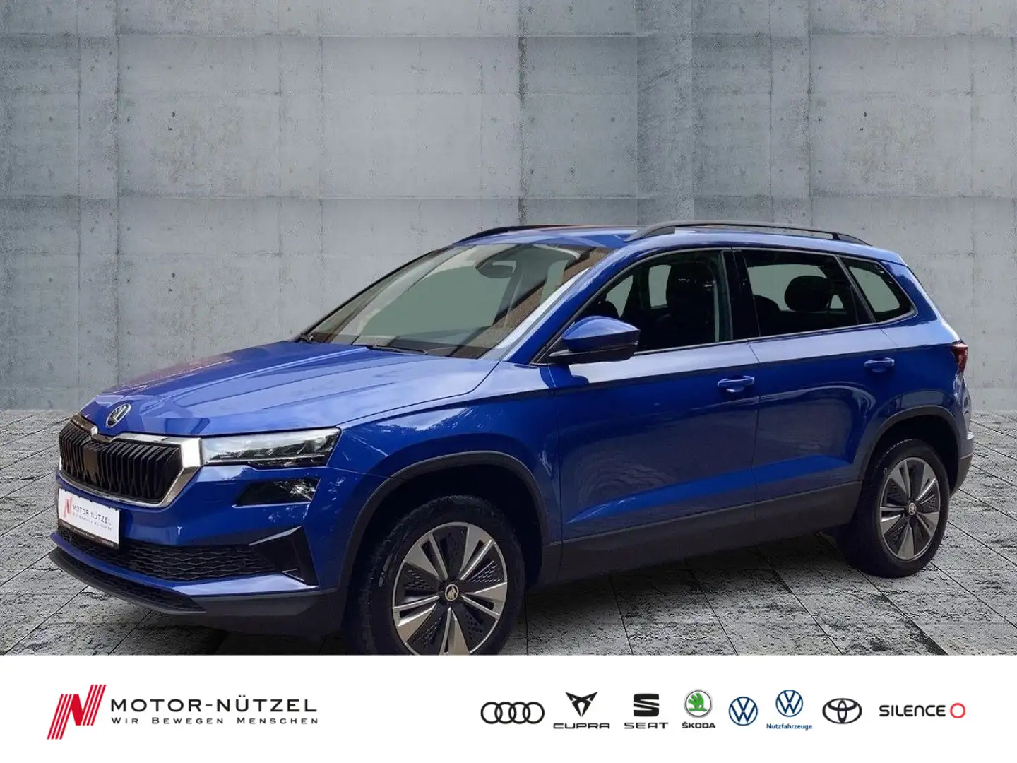 Skoda Karoq 1.5 TSI AMBITION LED+NAV+AHK+RFK+SHZ+2xPDC Blau - 1