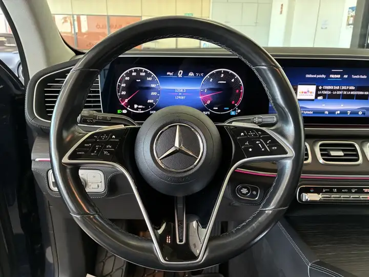 Mercedes-Benz GLE 2024, foto 18