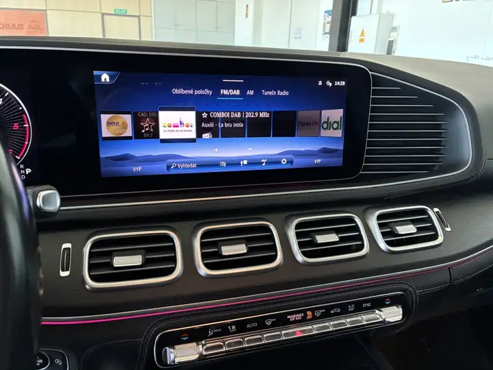 Mercedes-Benz GLE 2024, foto 21