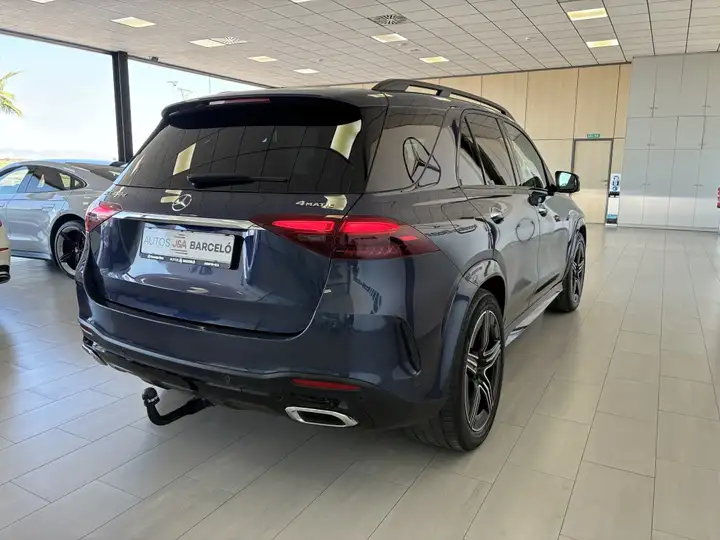 Mercedes-Benz GLE 2024, foto 12