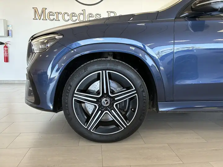 Mercedes-Benz GLE 2024, foto 6