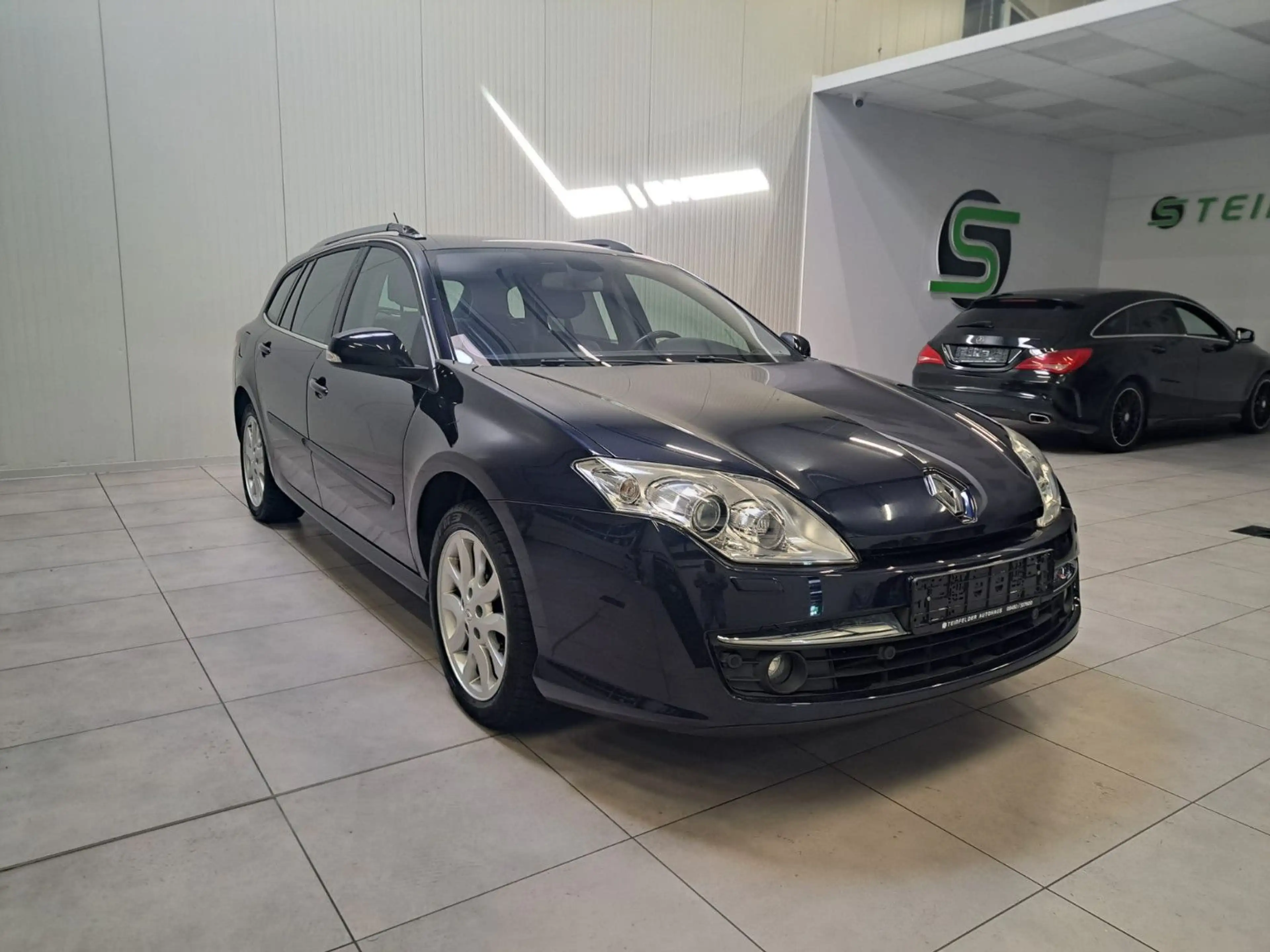 Renault Laguna III 1.2 / NAVI / XENON / KLIMA — photo 3