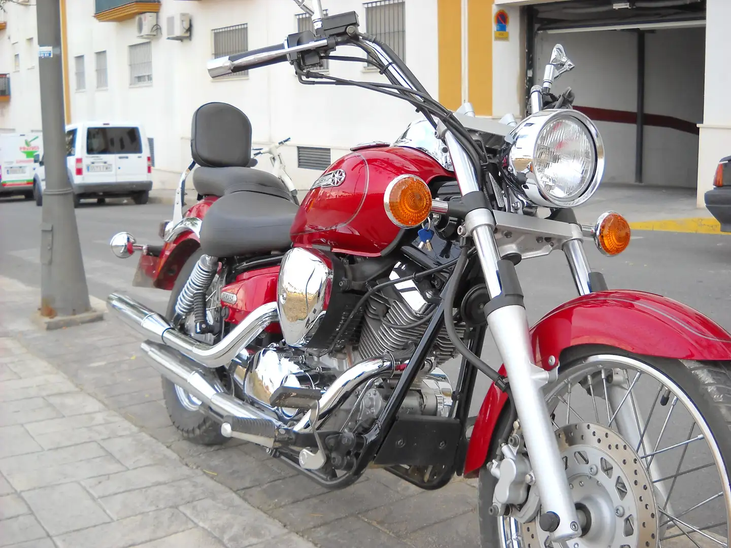 Yamaha XVS 250 DRAG STAR Rosso - 2