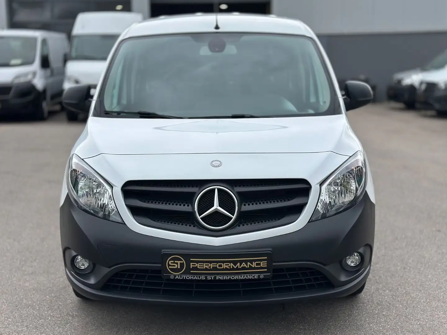 Mercedes-Benz Citan 109 CDI Tourer LANG KLIMA 1HAND KAMERA EU6 Weiß - 2
