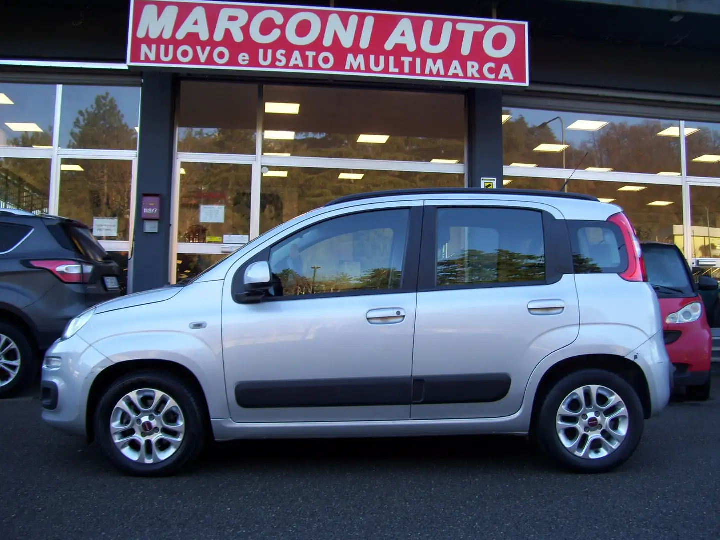 Fiat Panda Panda III 2016 1.2 Lounge easypower Gpl 69cv Argento - 2