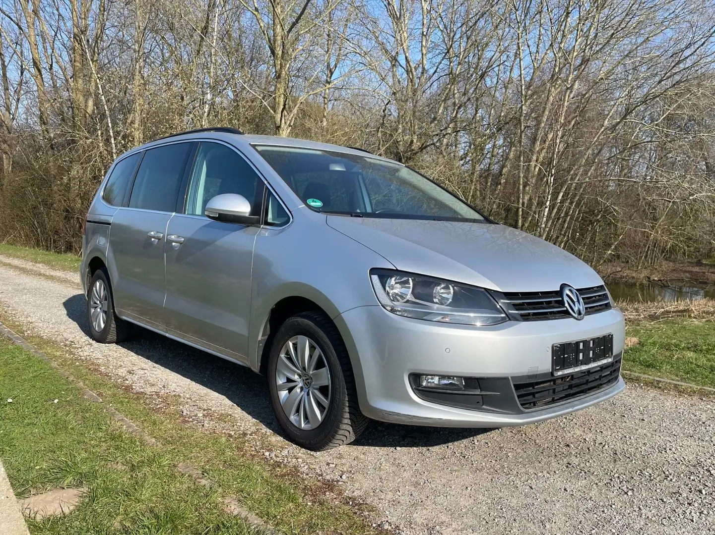 Volkswagen Sharan Comfortline 1.4l TSI 7Sitzer Tüv=11/26 VB Silber - 1