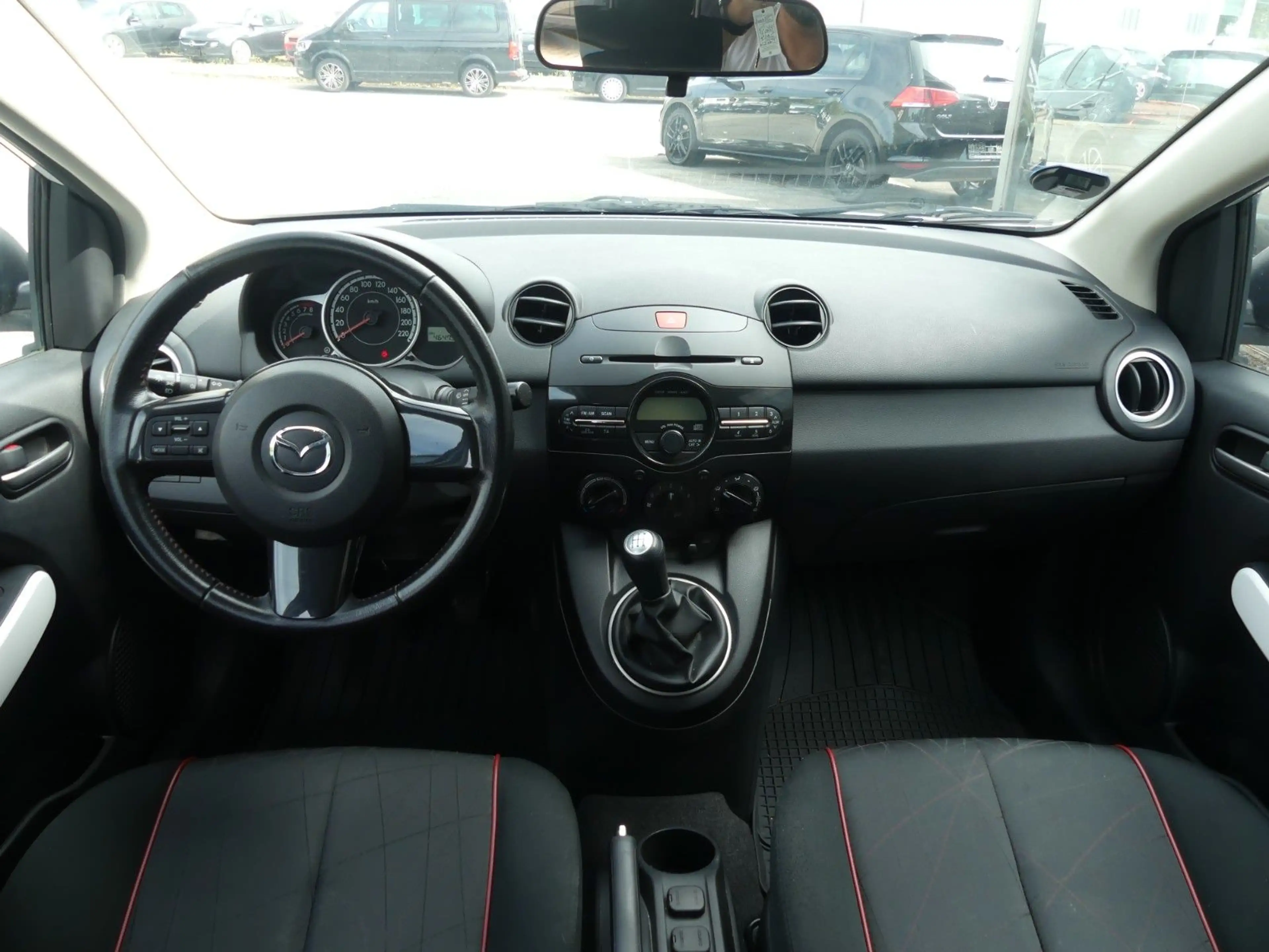 Mazda 2 Lim. 1.3 Iro — photo 11