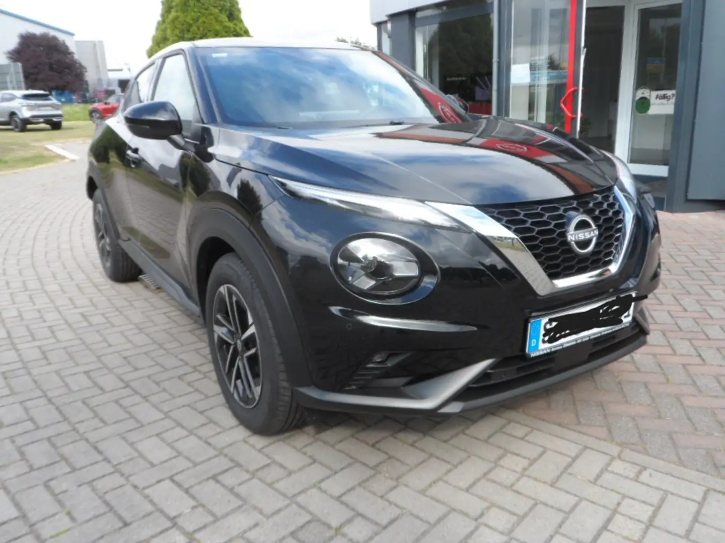 Nissan Juke N-Connecta Winterpaket Nero - 1