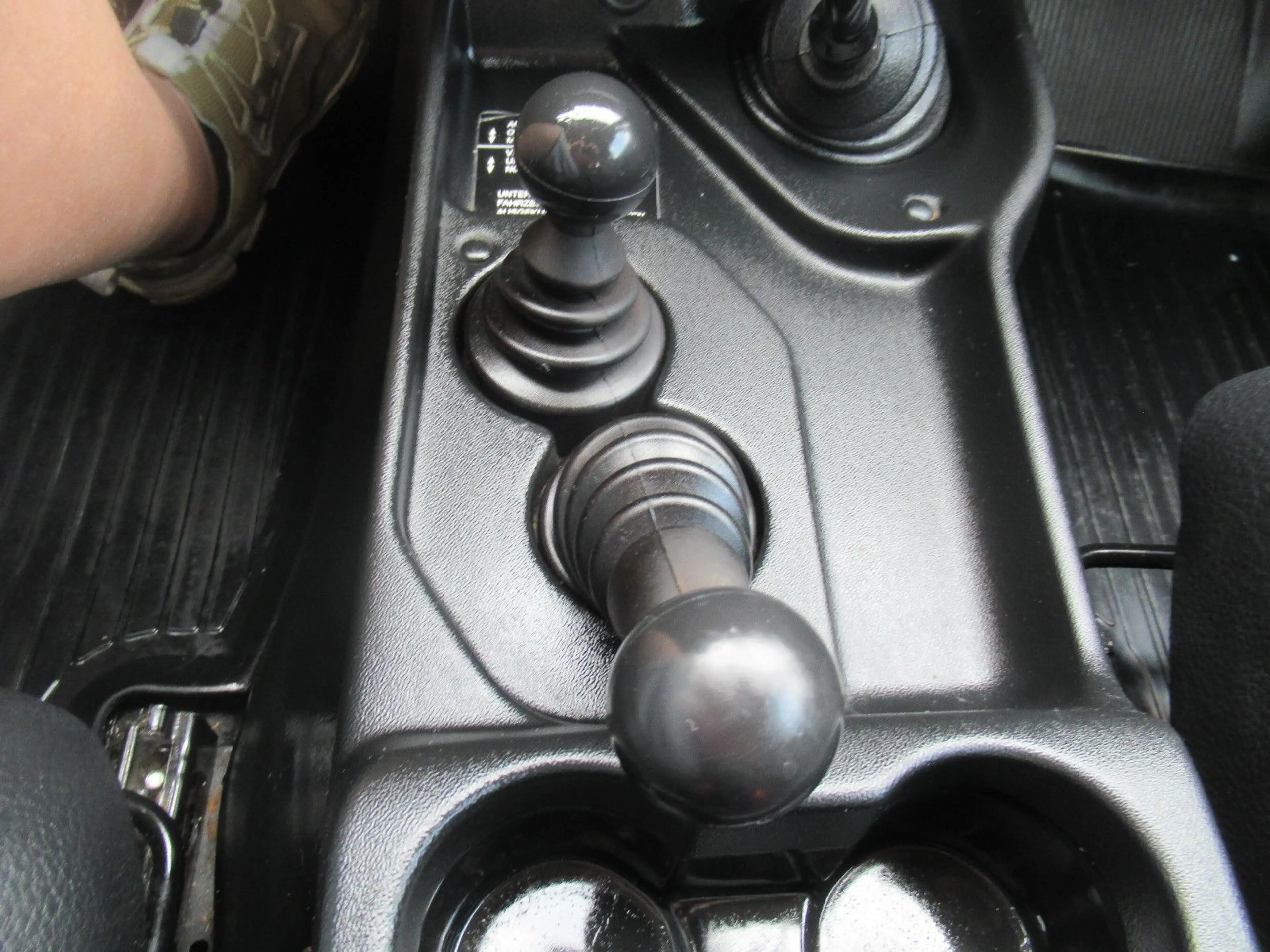 Lada Niva 4x4 AHK RADIO SHZG v. VERTRAGSHÄNDLER — photo 11