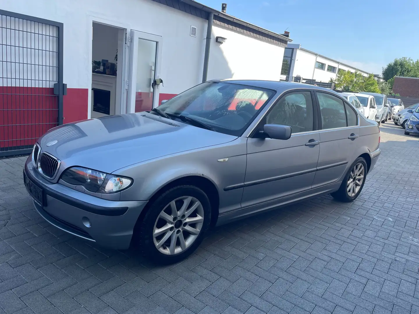 BMW 318 318i Edition Exclusiv Automatik Tüv 7/27 Argent - 1