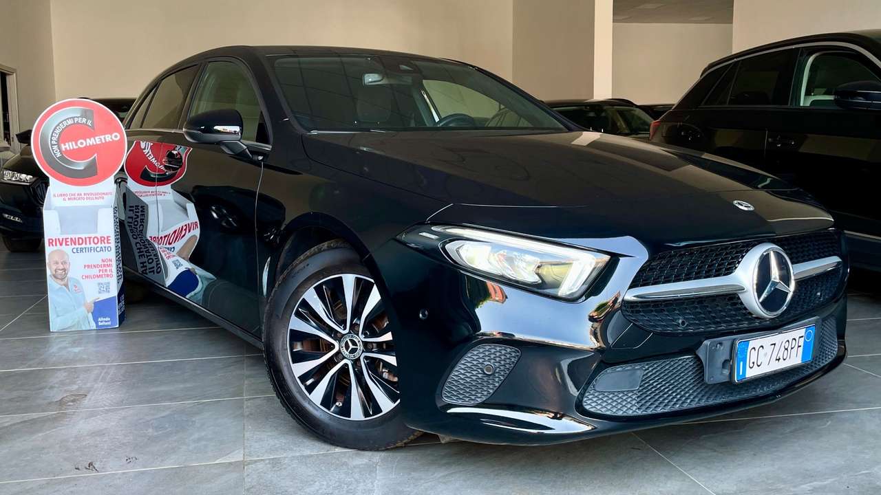 Mercedes-Benz A 180 MERCEDES-BENZ CLASSE A180 2.0 PREMIUM 116 CV - FUL