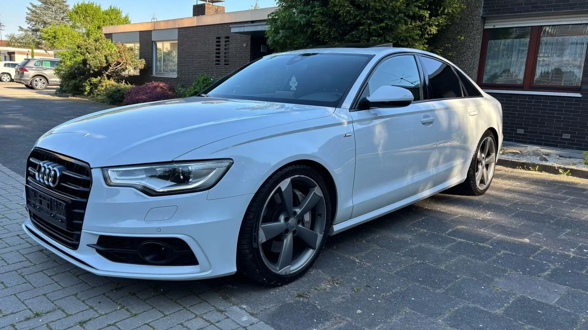 Audi A6 3.0 TDI DPF quattro tiptronic sport selection Weiß - 2