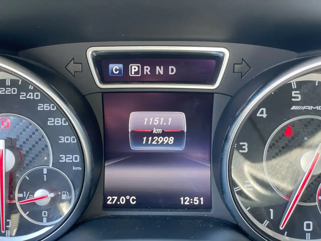 Mercedes-Benz CLA снимка Mercedes-Benz CLA