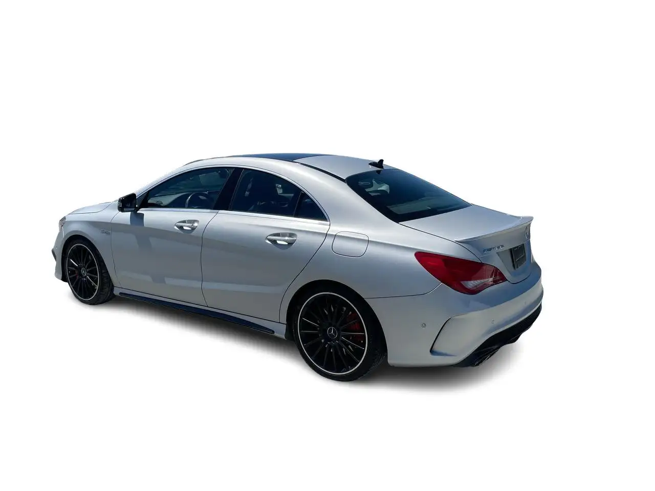 Mercedes-Benz CLA снимка Mercedes-Benz CLA