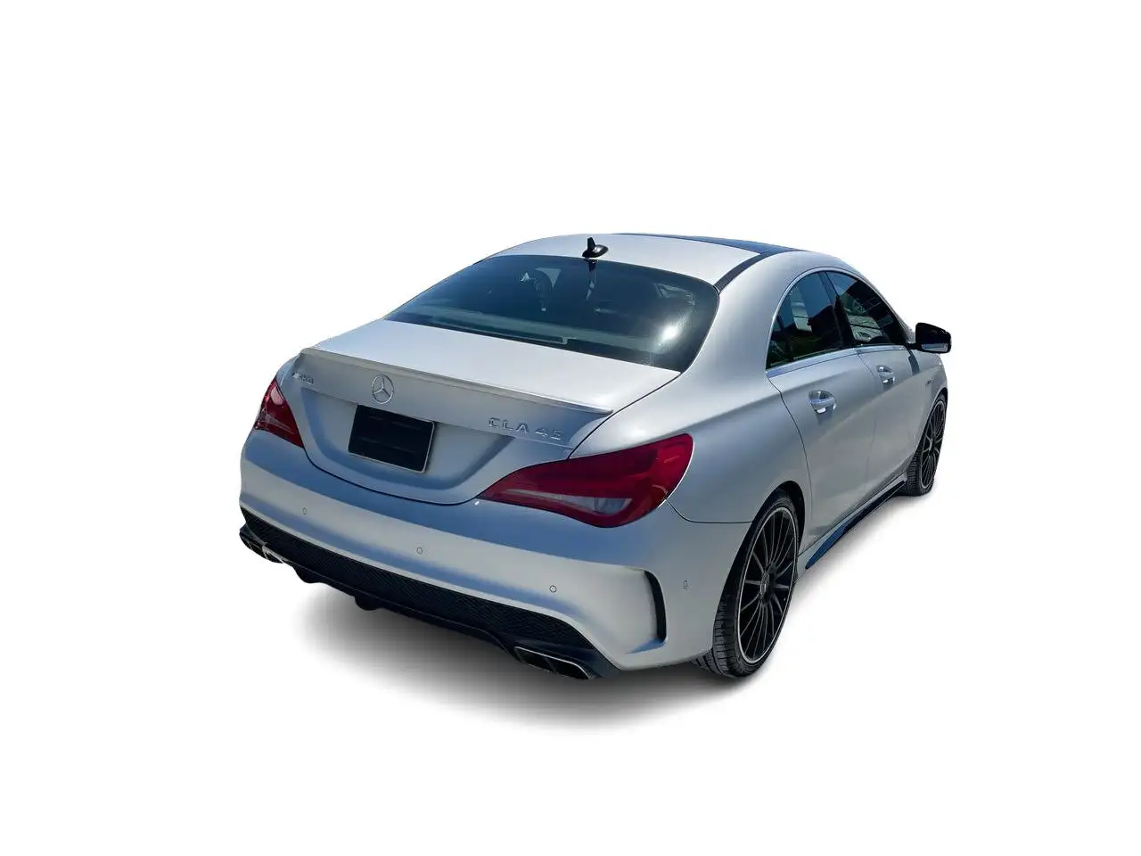Mercedes-Benz CLA снимка Mercedes-Benz CLA