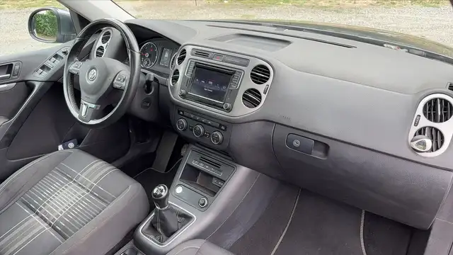Volkswagen Tiguan view 10