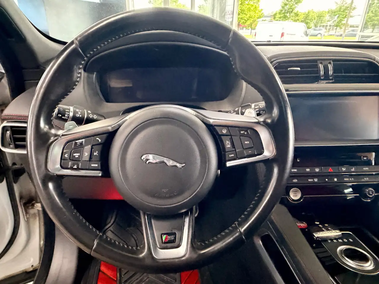 Jaguar F-Pace fotografie Jaguar F-Pace