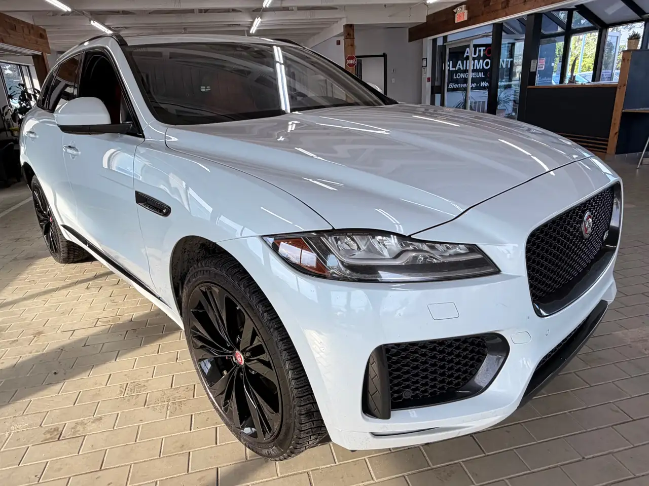 Jaguar F-Pace fotografie Jaguar F-Pace