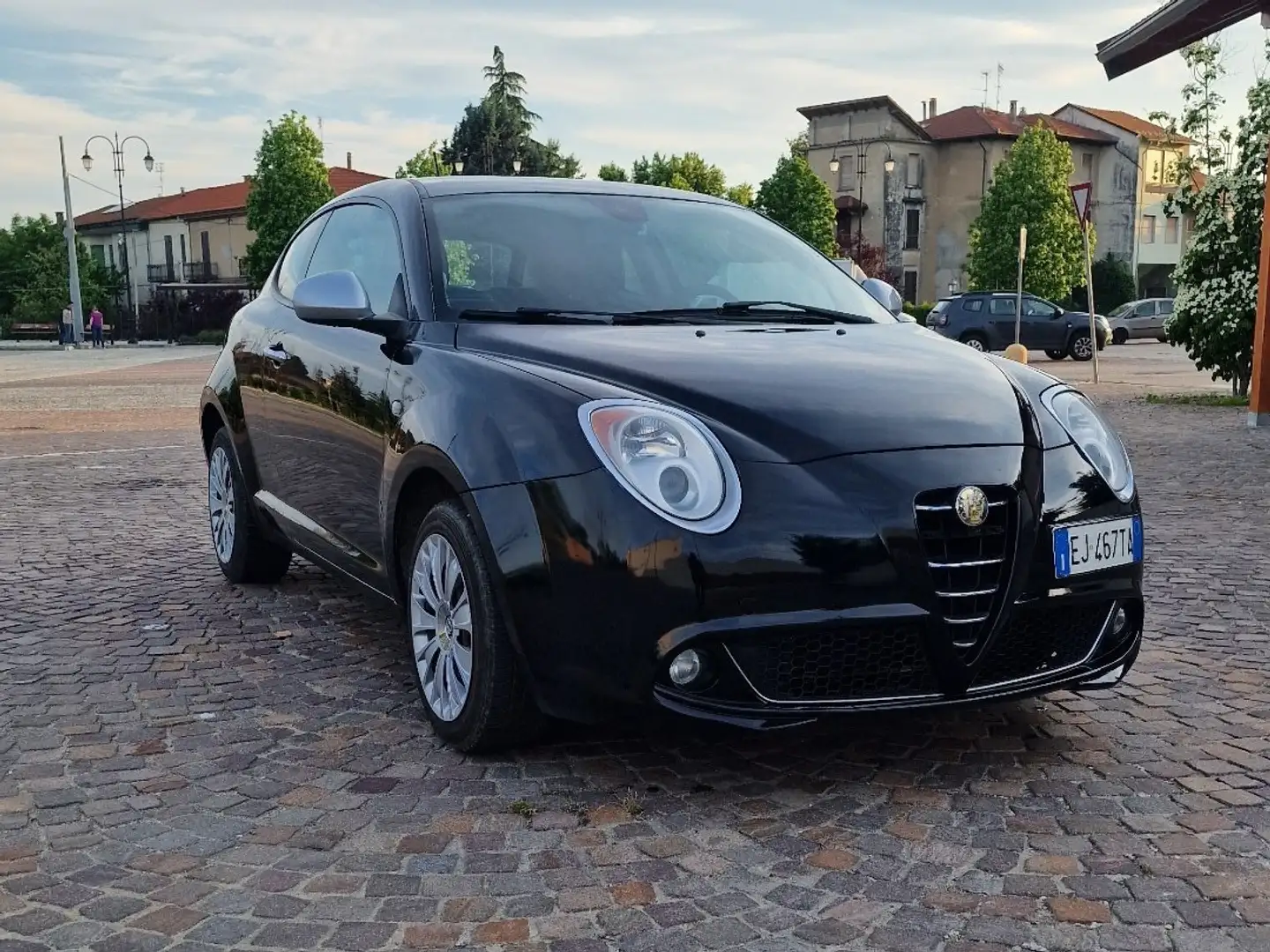 Alfa Romeo MiTo 1.4 Junior Distinctive premium pack 78cv Negru - 1