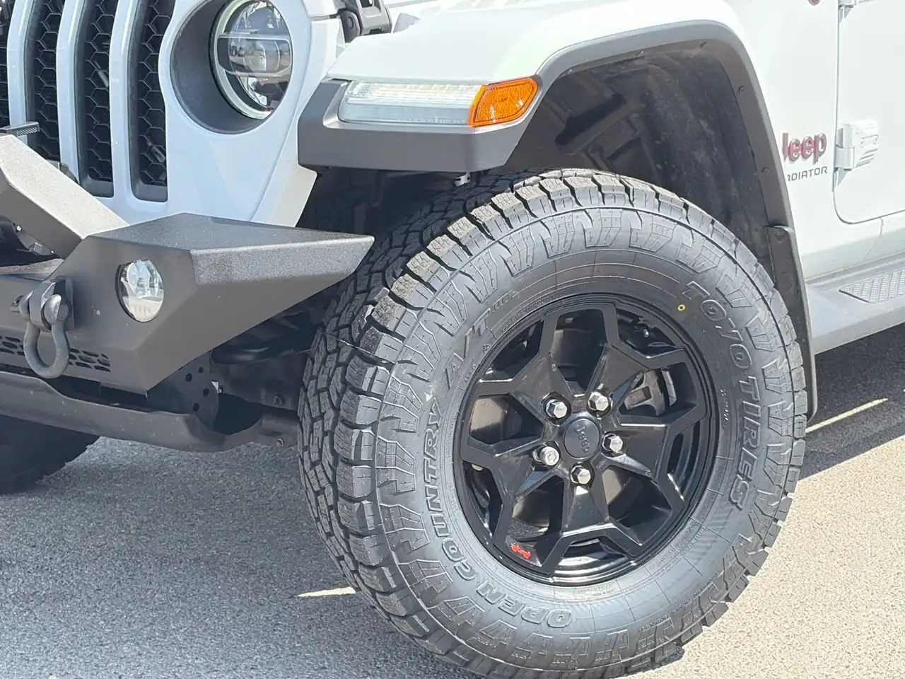 Jeep Gladiator снимка Jeep Gladiator