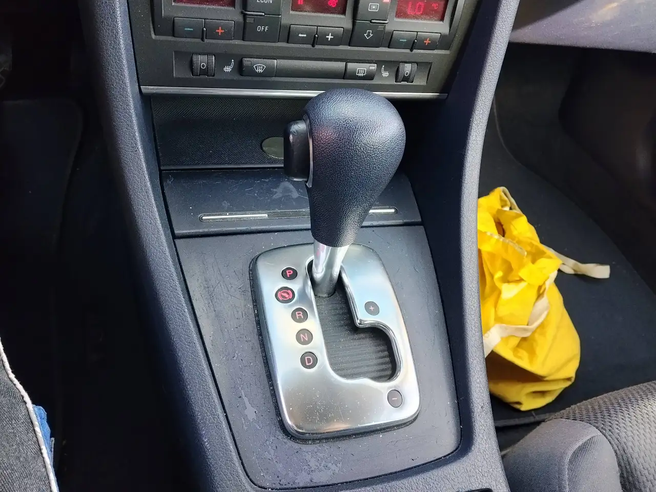 Audi A4 Automatik, Klimatronik,serviceheft, foto 7