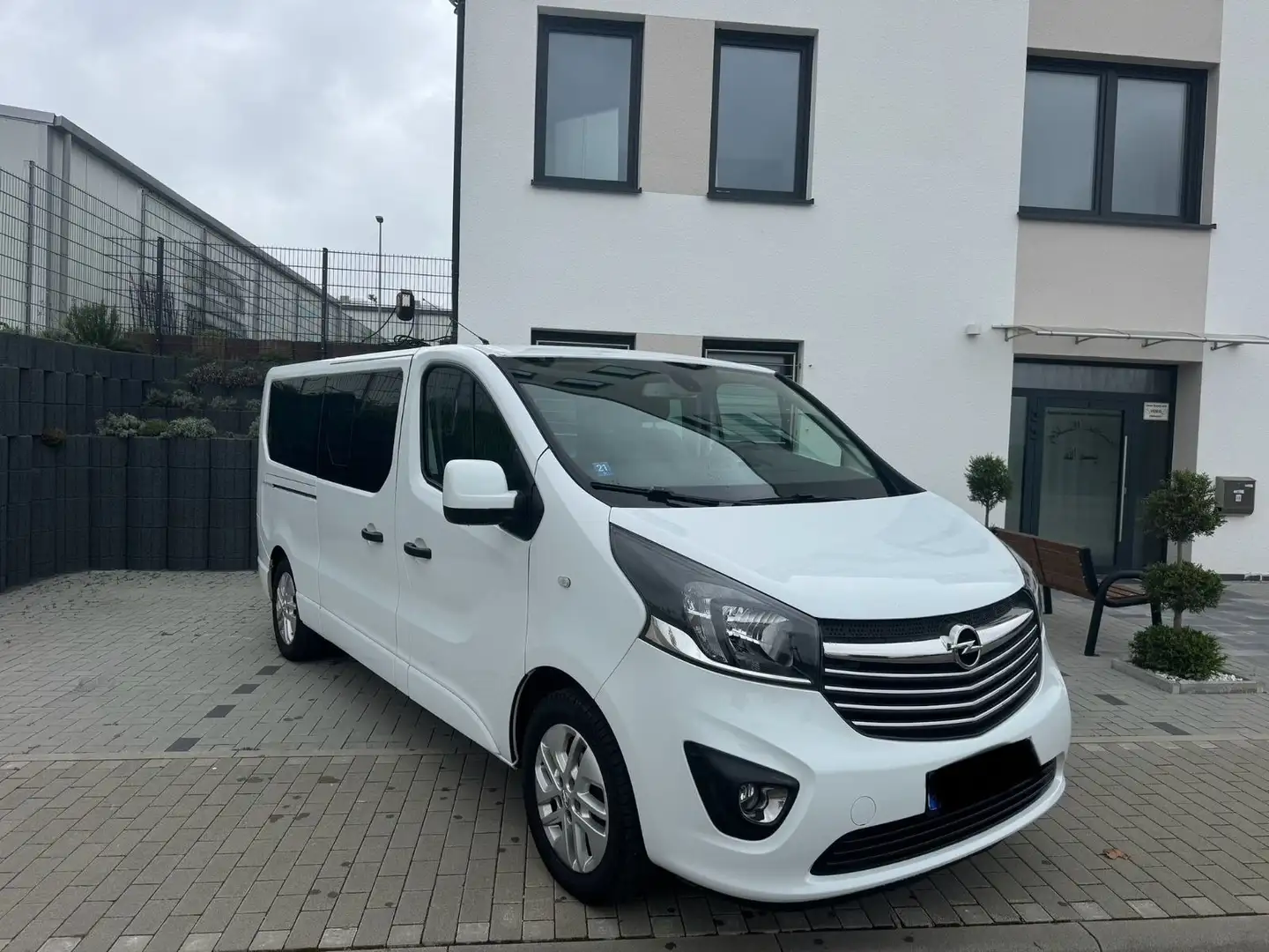 Opel Vivaro WESTFALIA*Bett&Tisch*L2H1*NUR 112TKM*TOP Weiß - 2