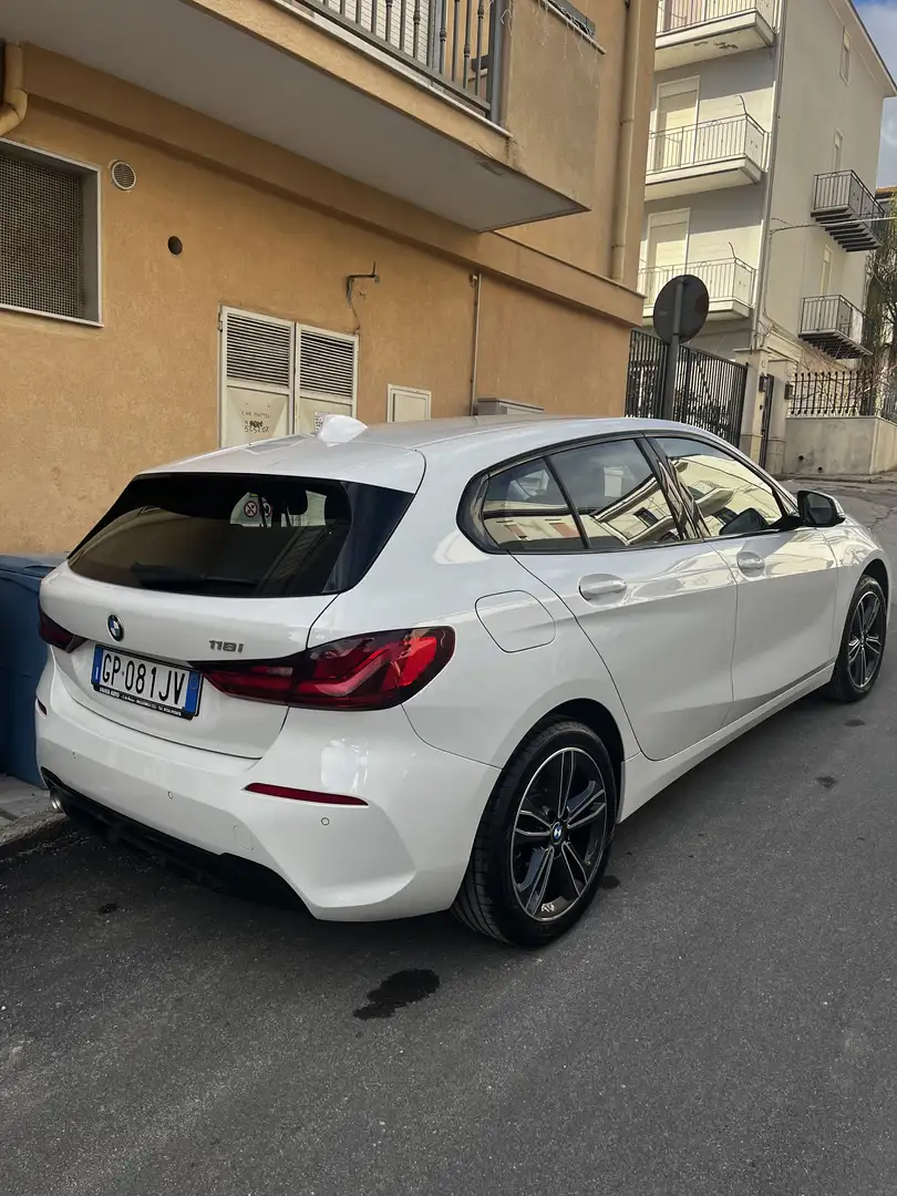 BMW 118 118i Sport Line - 2