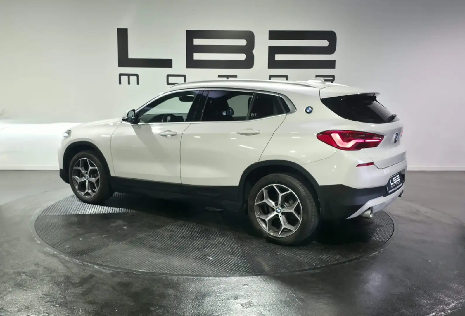 BMW X2 sDrive 18d Blanco - 2