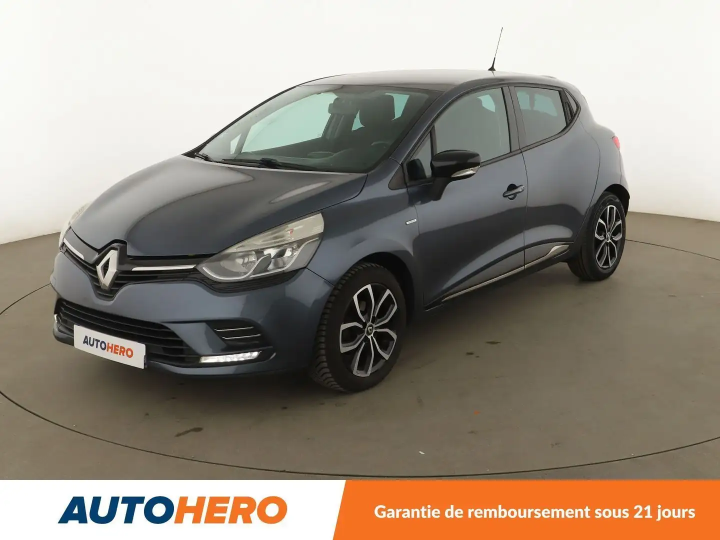 Renault Clio 1.2 Limited Gris - 1