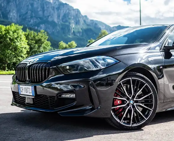 BMW 118