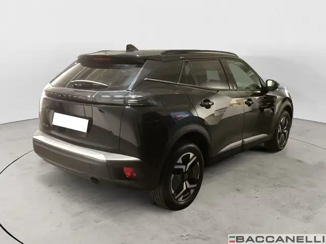Peugeot 2008 view 4