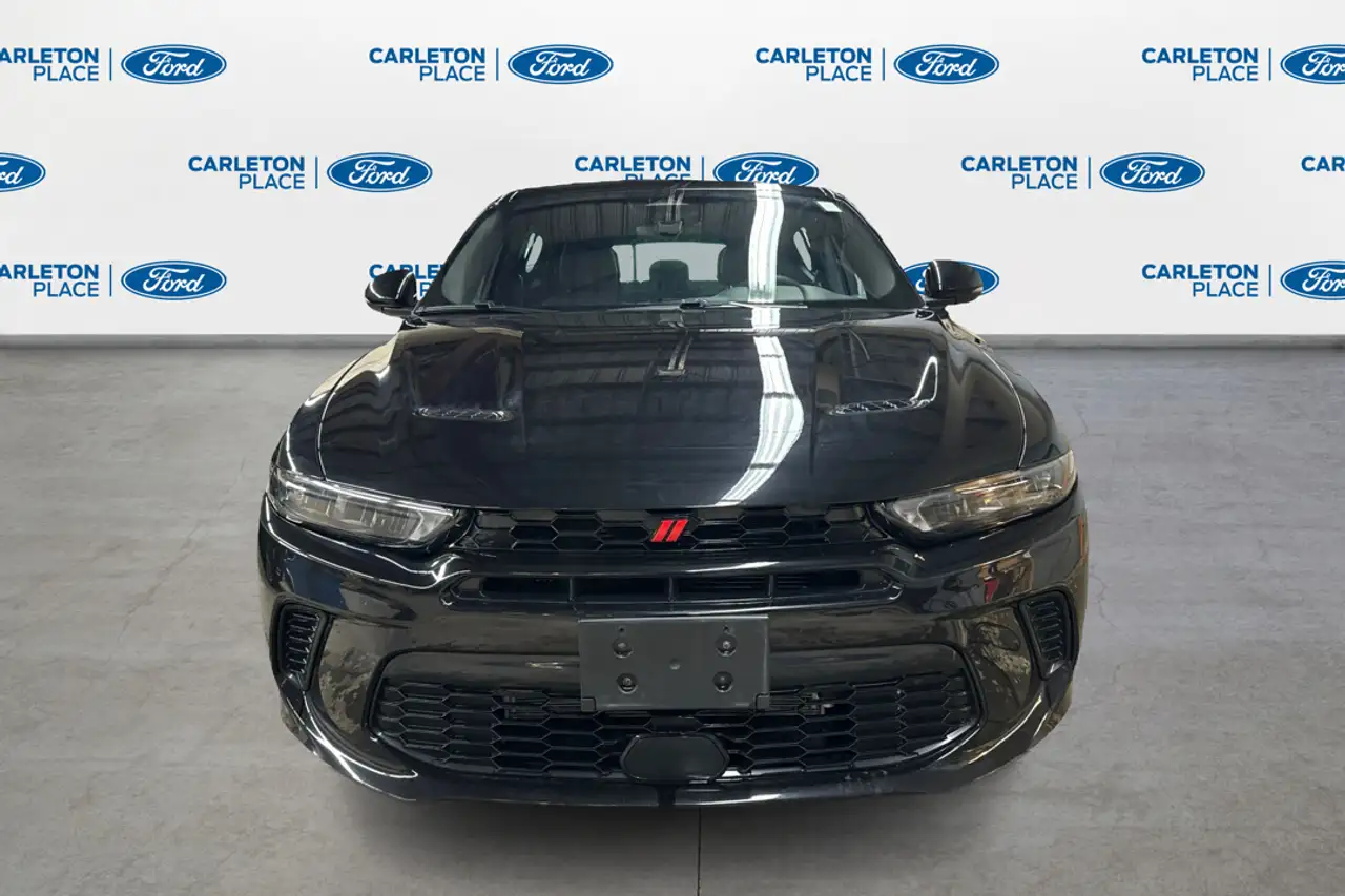 Dodge Hornet снимка Dodge Hornet
