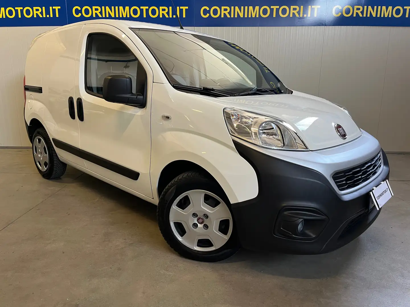 Fiat Fiorino Cargo Sx 1.3 Mjt 95cv Euro 6d-Temp Bianco - 1
