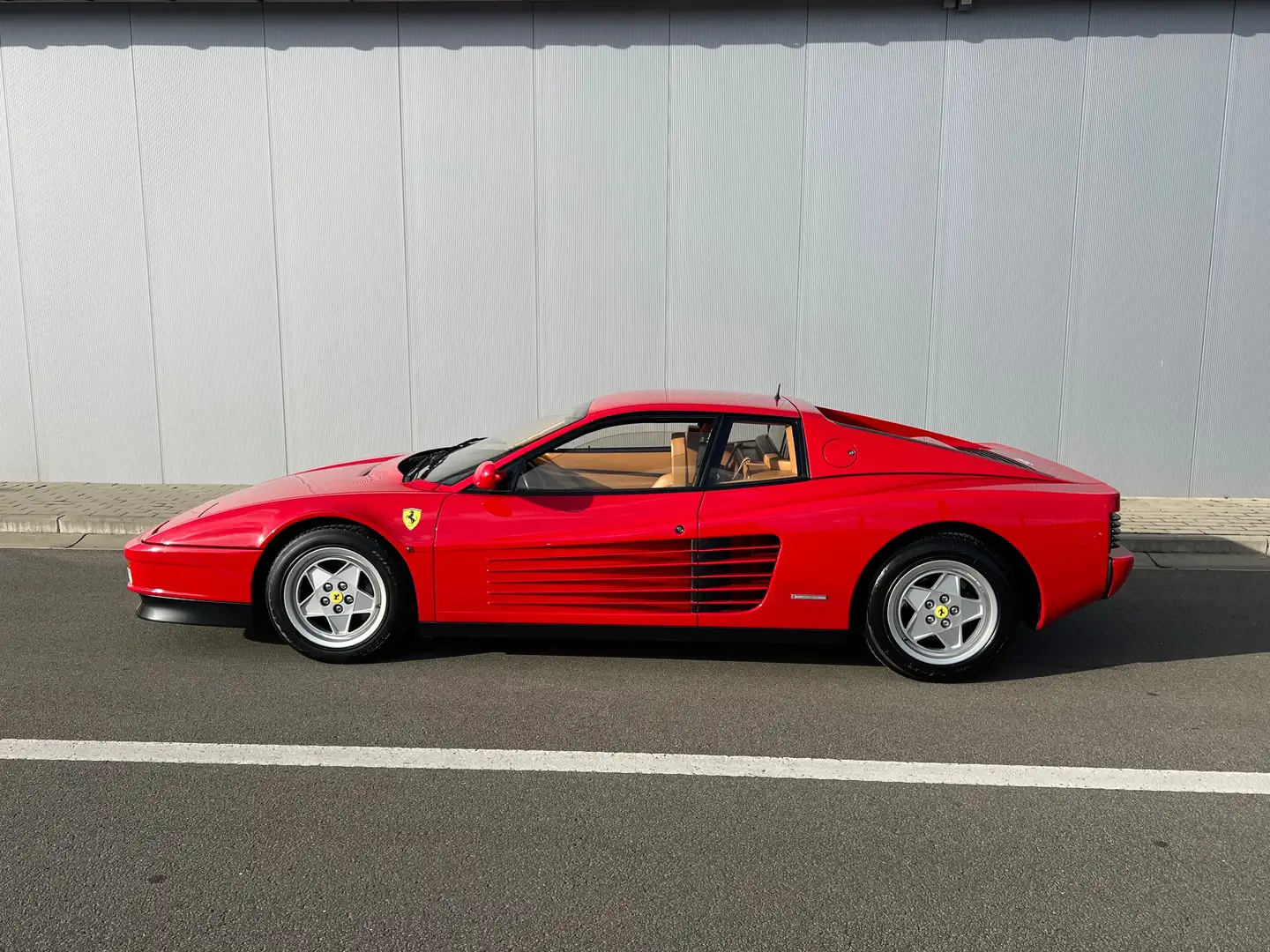 Ferrari Testarossa - Full history  !!!! - Rood - 2