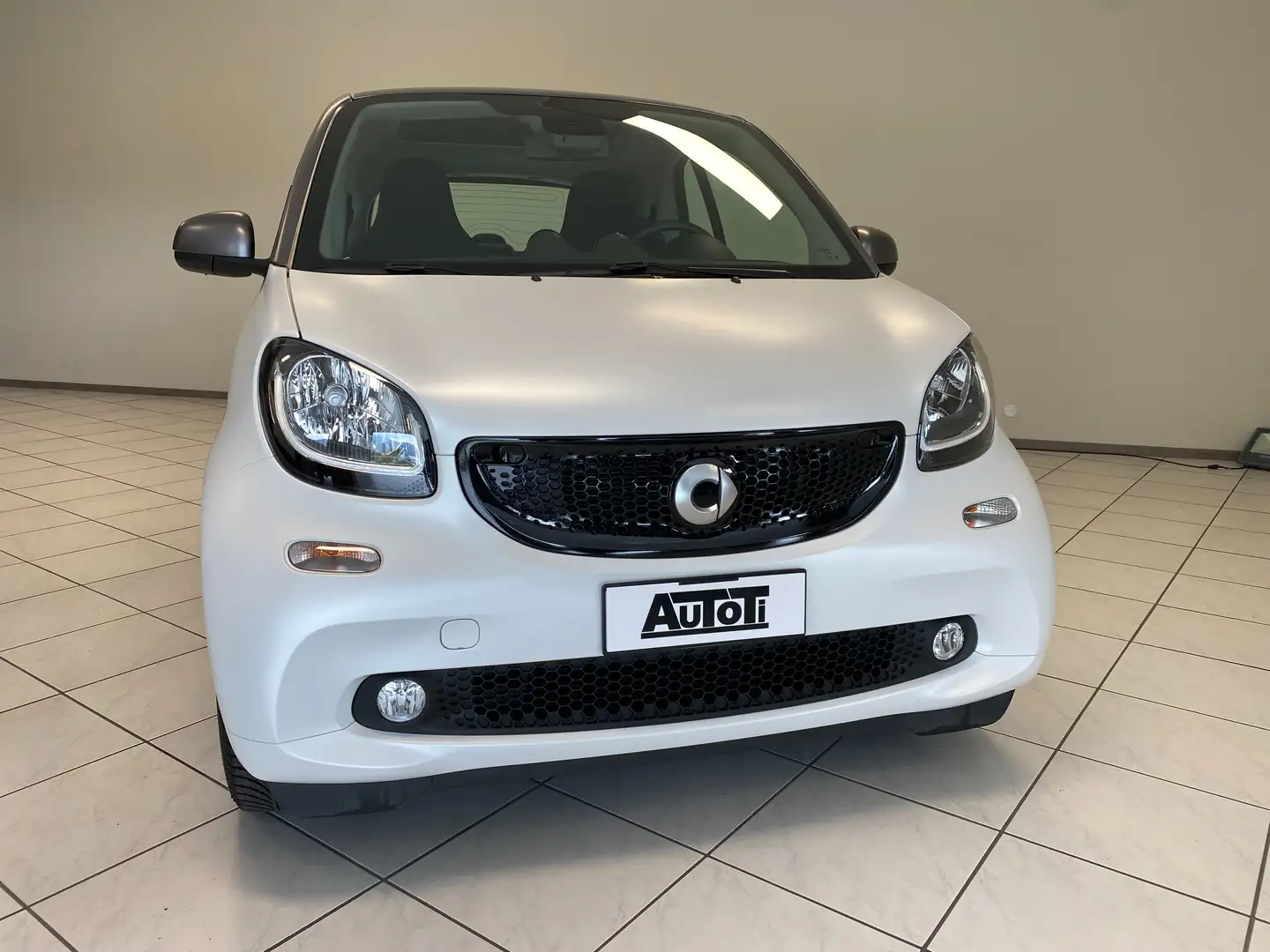 smart forTwo 1.0 PASSION TWINAMIC (Bianco Opaco+Grigio Opaco) Wit - 2
