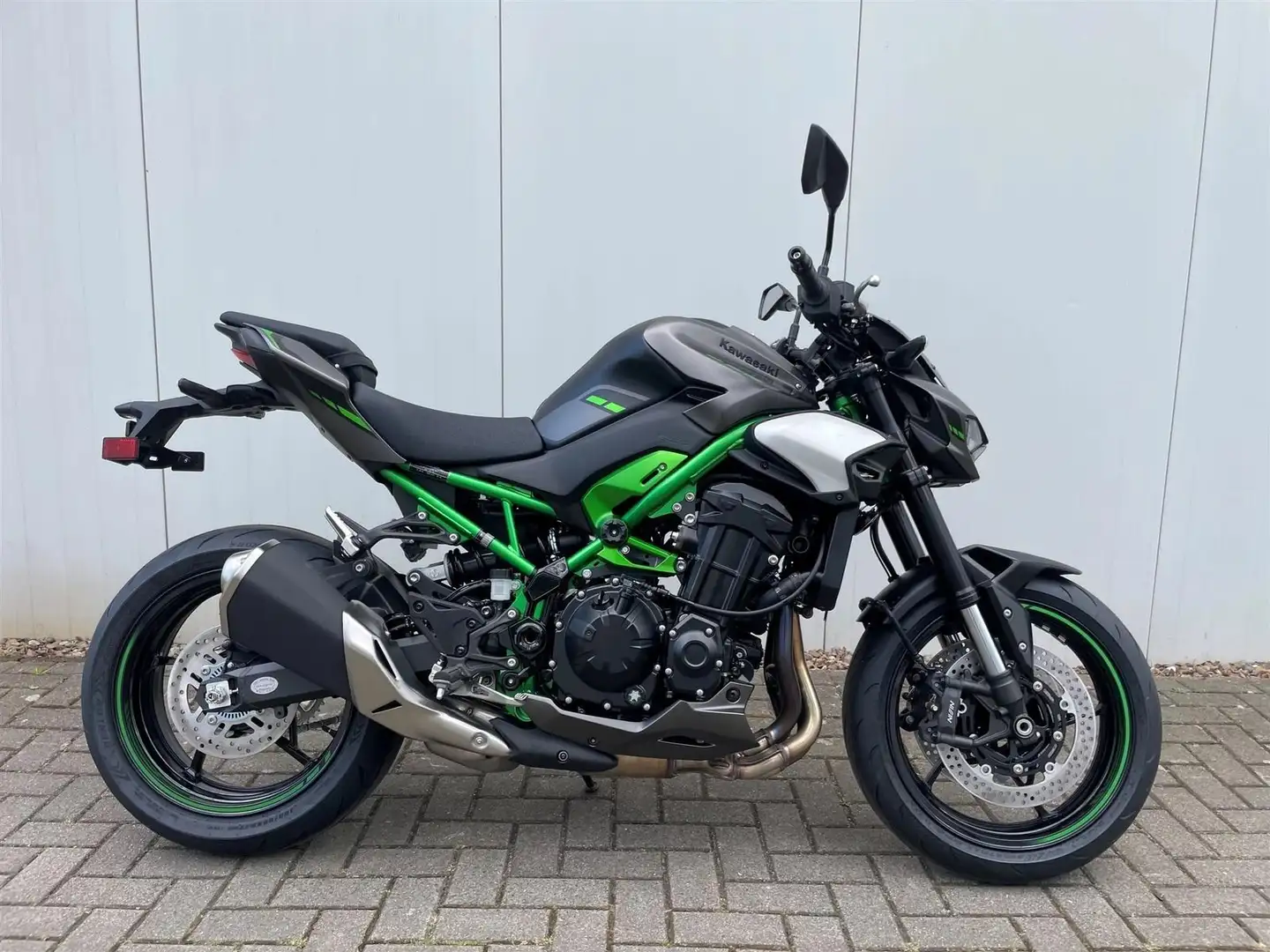 Kawasaki Z 900 70kW sofort lieferbar! Grün - 1