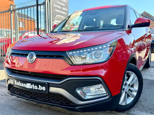 SsangYong XLV XLV 1.6 e-XDi ° AUTOMATIQUE ° EURO 6B ° NAVI ° CAMERA ° JANTES ° GARANTI 12 MOIS !!