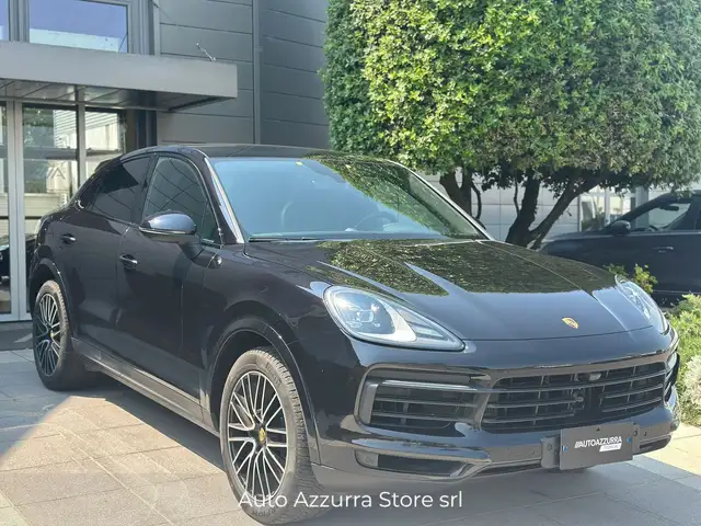 Porsche Cayenne main image