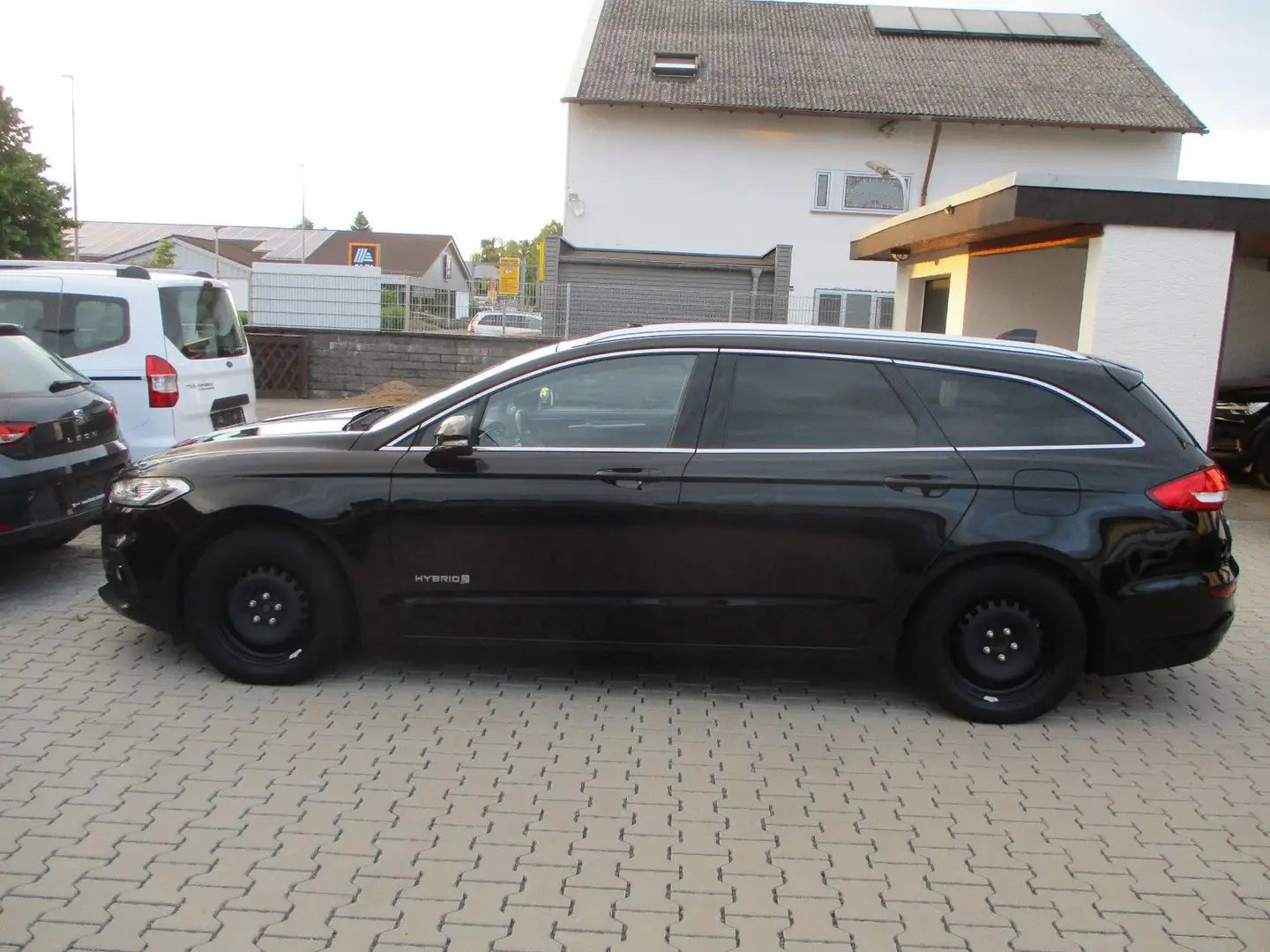 Ford Mondeo 2,0 NAVI KAMERA PANORAMA AHK SPURH PDC AL Noir - 1