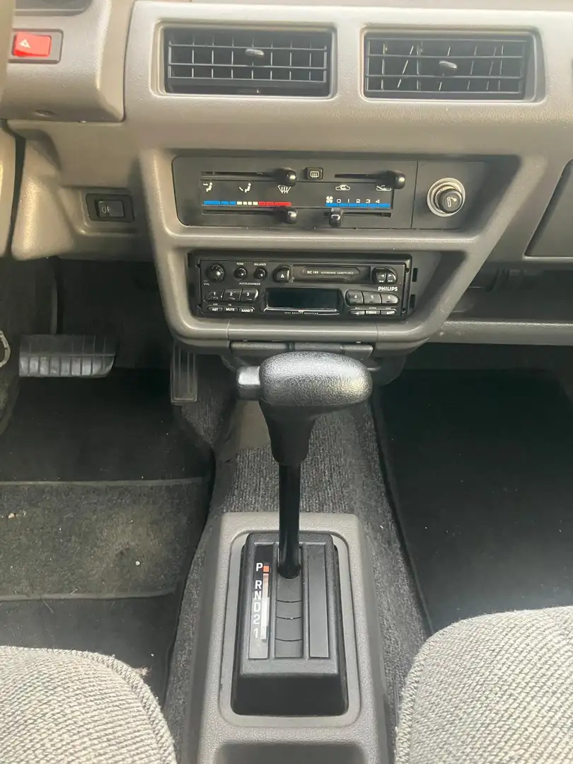 Nissan Micra 1.2i - Oldtimer - Automaat - Uitzondelijk 5 Deuren Rouge - 2