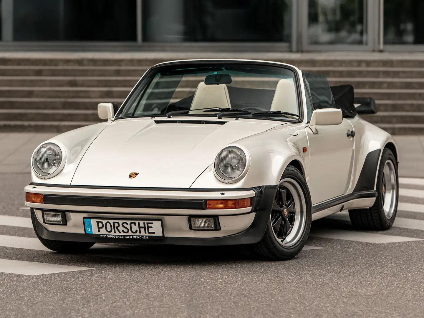 Porsche 911 Turbo Cabriolet  Mwst. ausweisbar Topzustand Weiß - 1