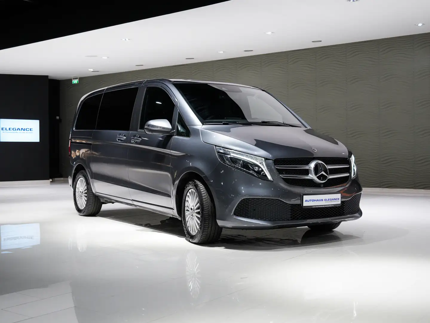 Mercedes-Benz V 300 *SPORT-EXTERIEUR*BlueEfficiency*LED*COMAND Gris - 2