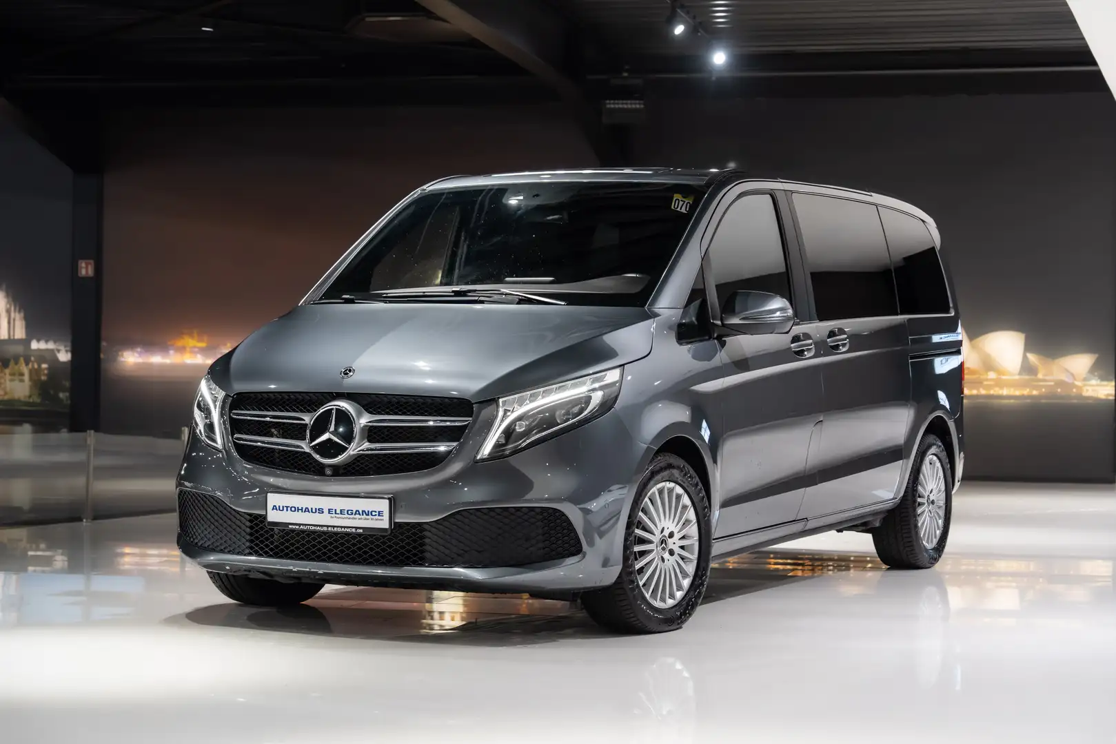 Mercedes-Benz V 300 *SPORT-EXTERIEUR*BlueEfficiency*LED*COMAND Gris - 1