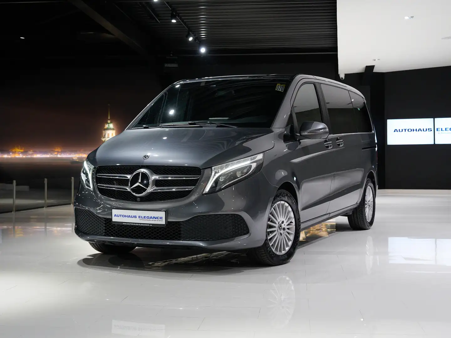 Mercedes-Benz V 300 *SPORT-EXTERIEUR*BlueEfficiency*LED*COMAND Gris - 1