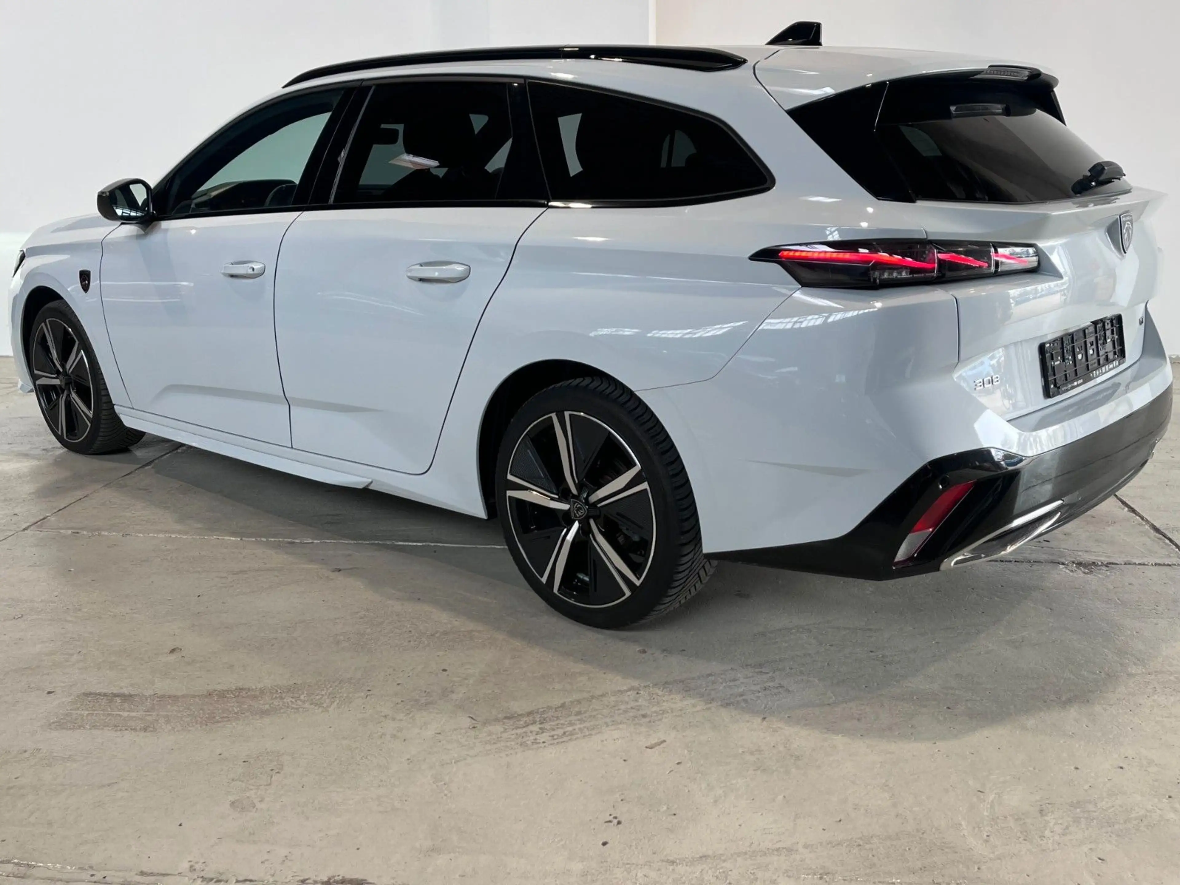 Peugeot 308 GT  1.2 *Automatik* — photo 4