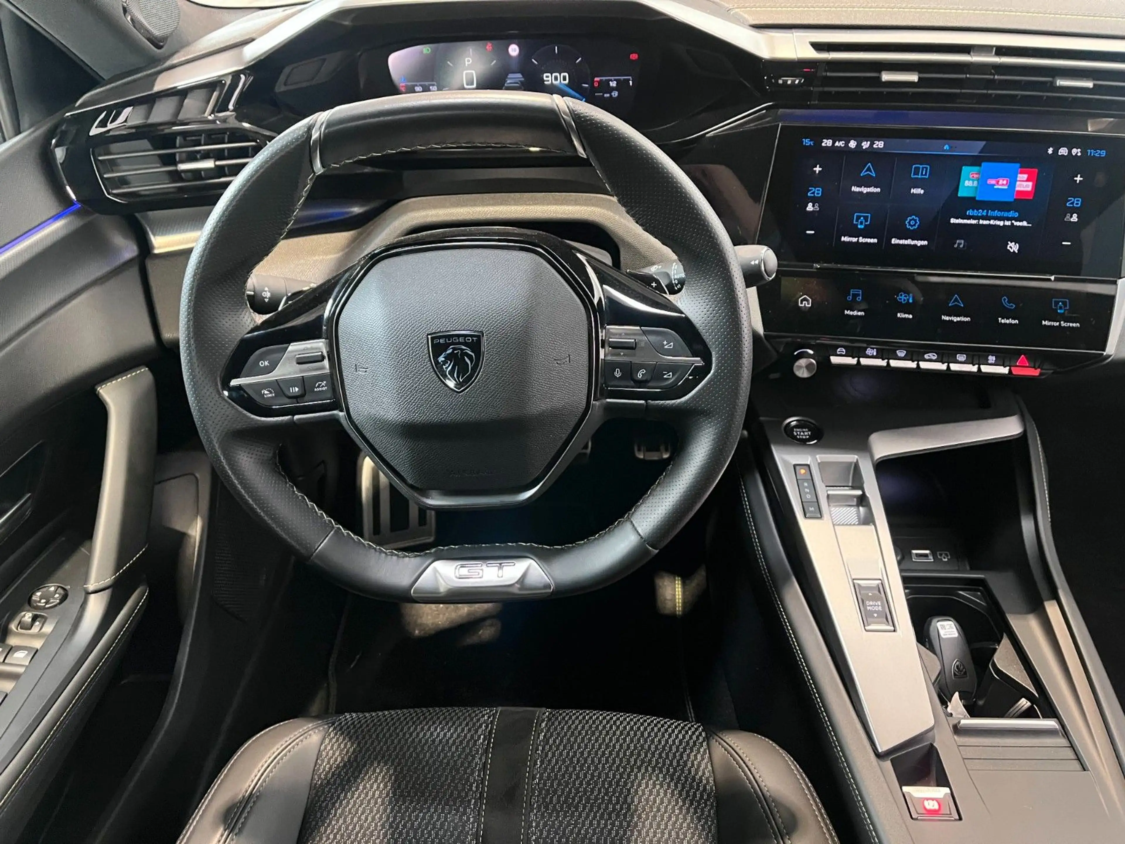 Peugeot 308 GT  1.2 *Automatik* — photo 12